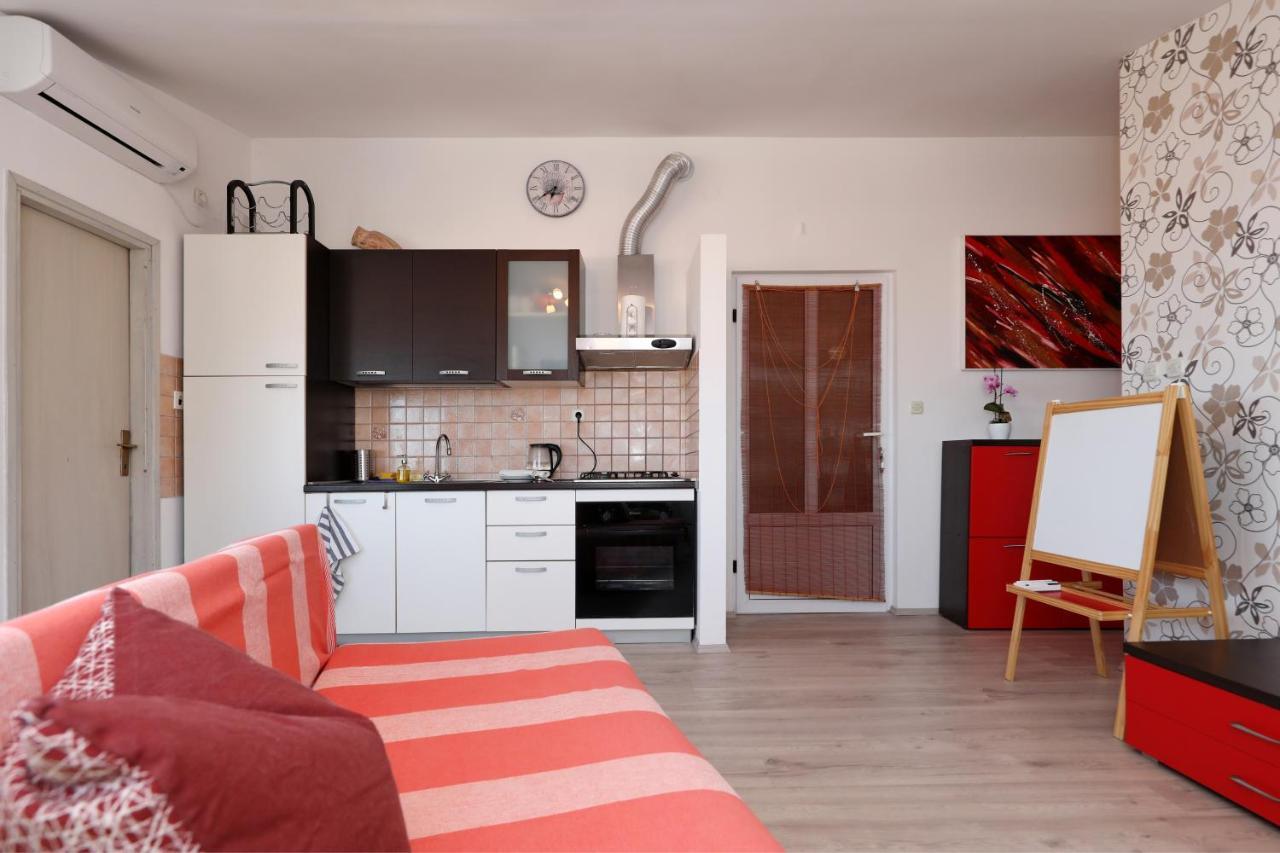 Apartment Zanov เปรโก ภายนอก รูปภาพ